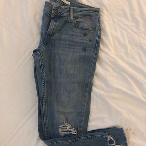 Size 28 Super Skinny Levi’s